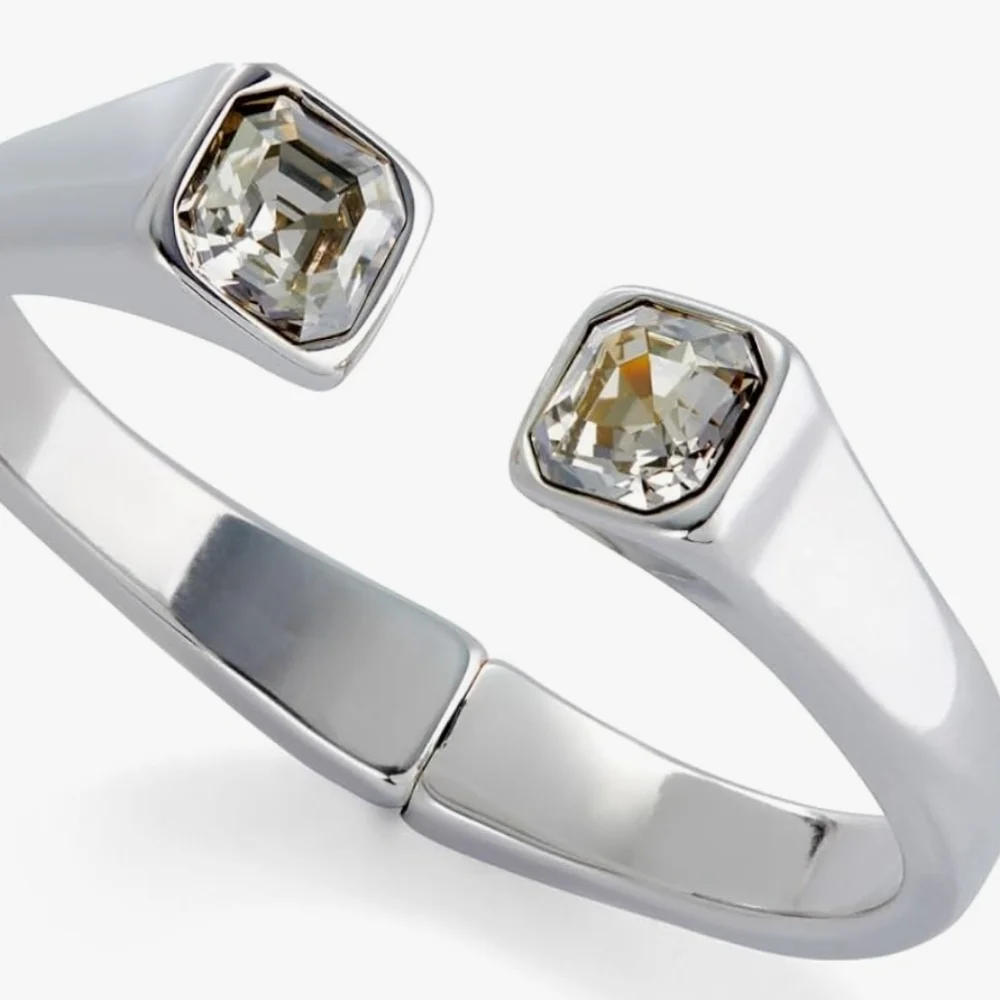 UNO de 50 bracelet • BE UNIQUE • Silver Plated With White Faceted Crystal Ends
